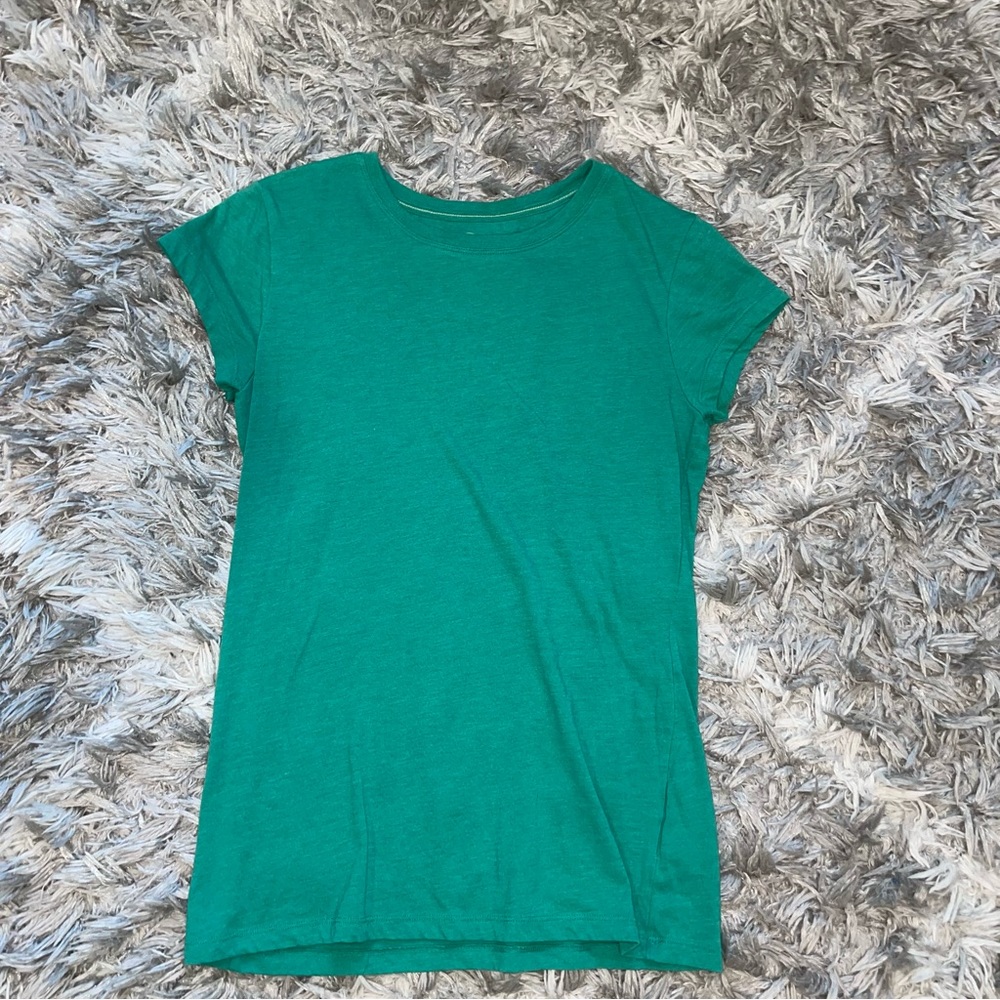 lightly worn top